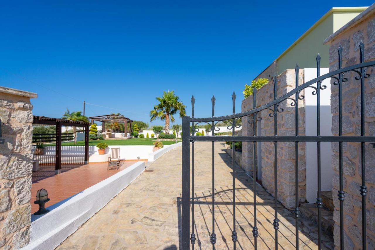 Georgia'S Apartments Kouremenos Beach Anevato Εξωτερικό φωτογραφία
